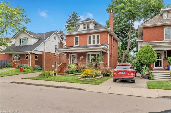 Hamilton, ON L8M 3J9,74 Balmoral Avenue S