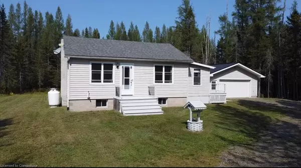 3454 Memorial Park Drive, Powassan, ON P0H 1Z0