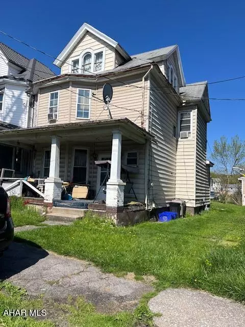 907 N 4th Avenue, Altoona, PA 16601, Altoona, PA 16601