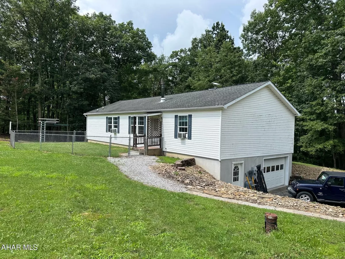 Claysburg, PA 16625,318 Walter Hollow Road, Claysburg, PA 16625