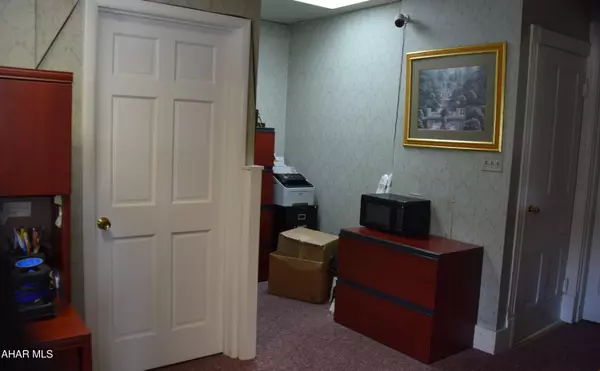 Hollidaysburg, PA 16648,1005 Penn Street, Hollidaysburg, PA 16648