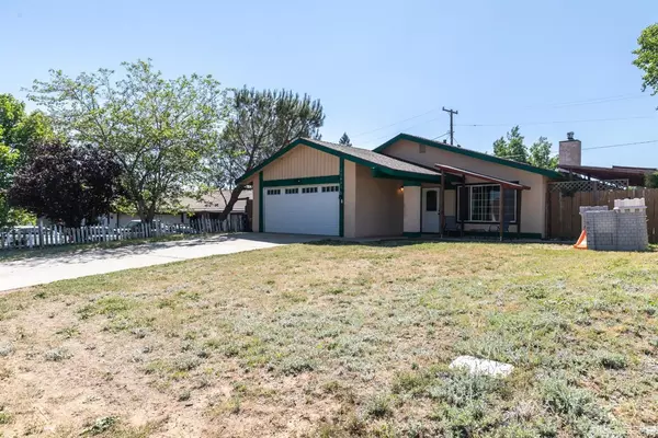 21420 Santa Barbara Drive, Tehachapi, CA 93561