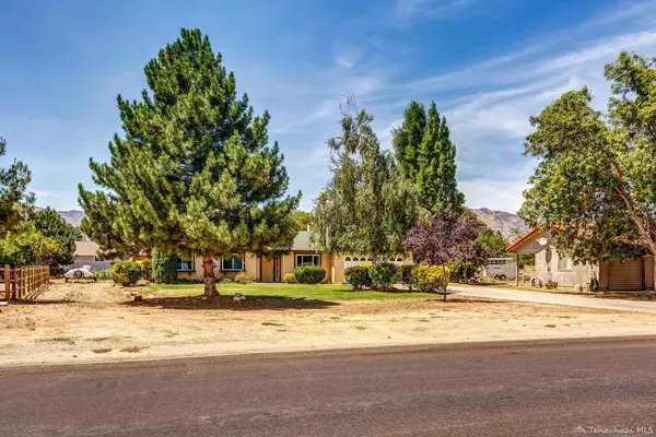 22631 Jerry Drive, Tehachapi, CA 93561