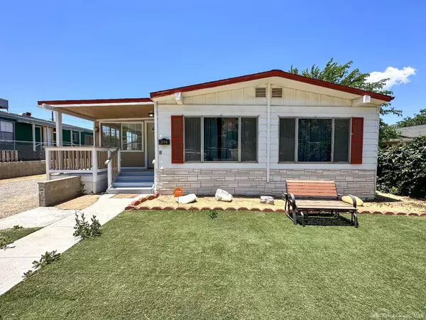 4221 Balboa Street, Lake Isabella, CA 93240