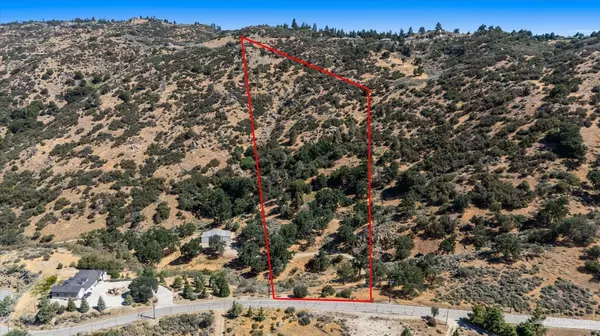 24071 Jacaranda Drive, Tehachapi, CA 93561