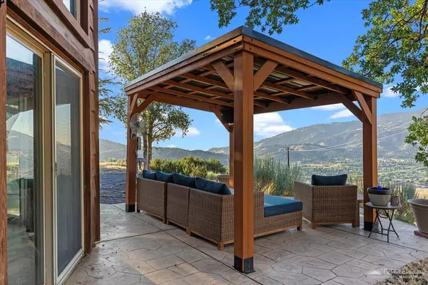 Tehachapi, CA 93561,22321 Hillside Court