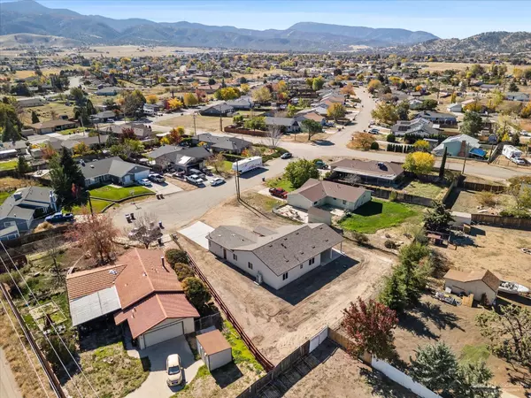 Tehachapi, CA 93561,19711 Luana Drive