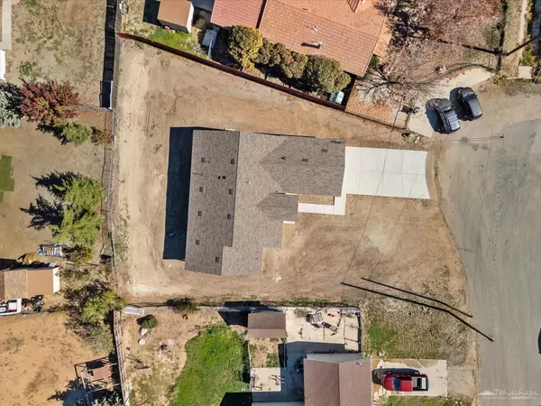 Tehachapi, CA 93561,19711 Luana Drive