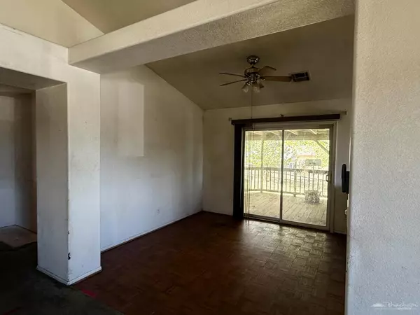 Tehachapi, CA 93561,18221 Arosa Road