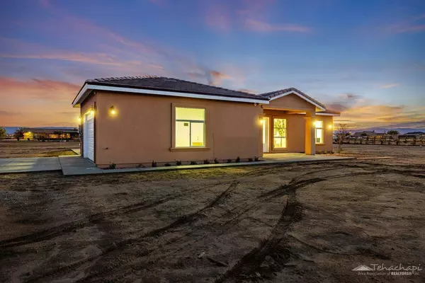 Lancaster, CA 93536,7214 W Ave A-6