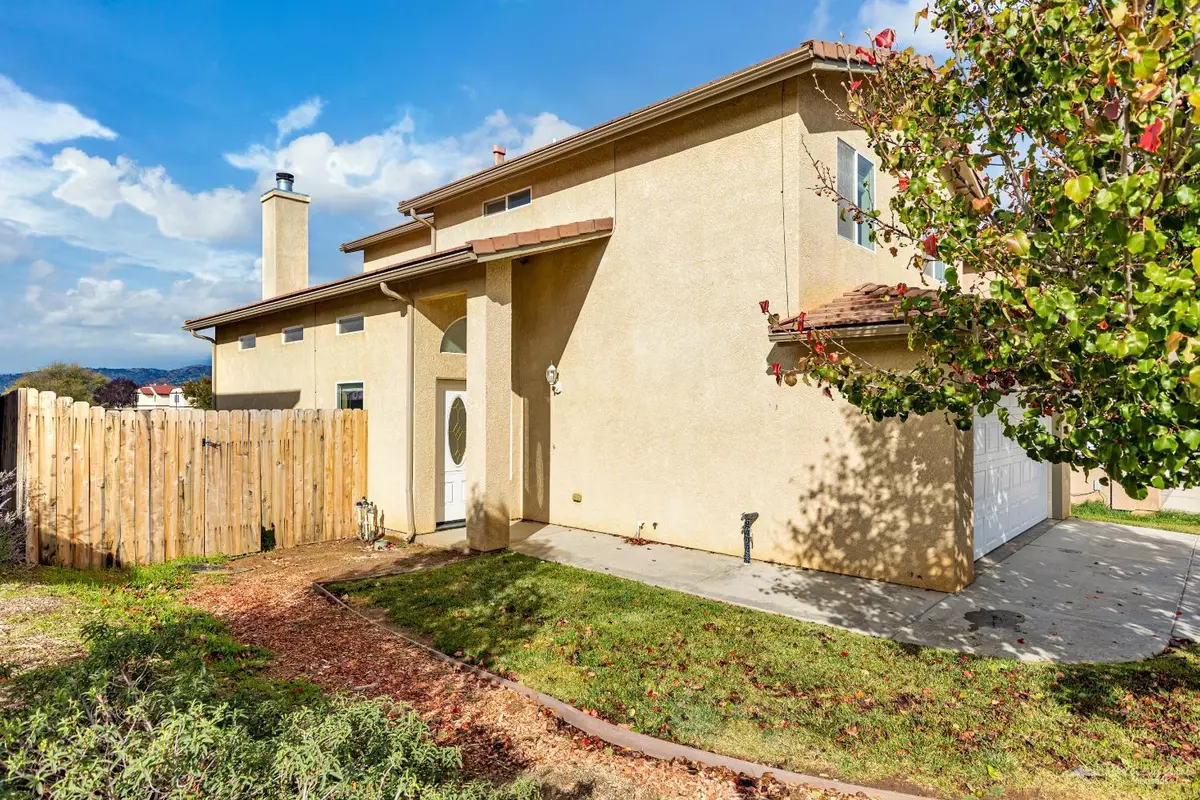 Tehachapi, CA 93561,454 Sherwood Place