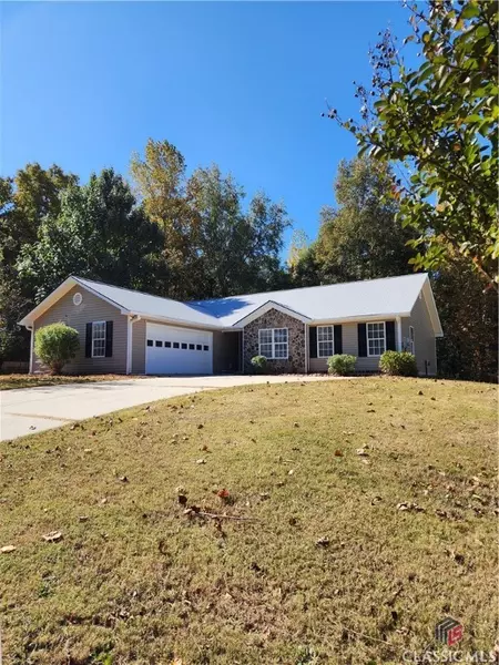 63 Glen Fuller CIR, Commerce, GA 30529