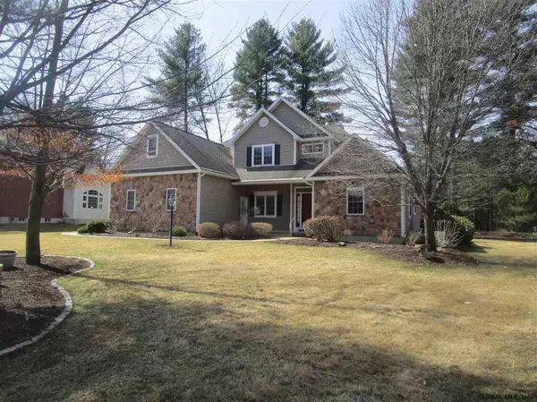 Wilton, NY 12831,103 FIELDSTONE Drive