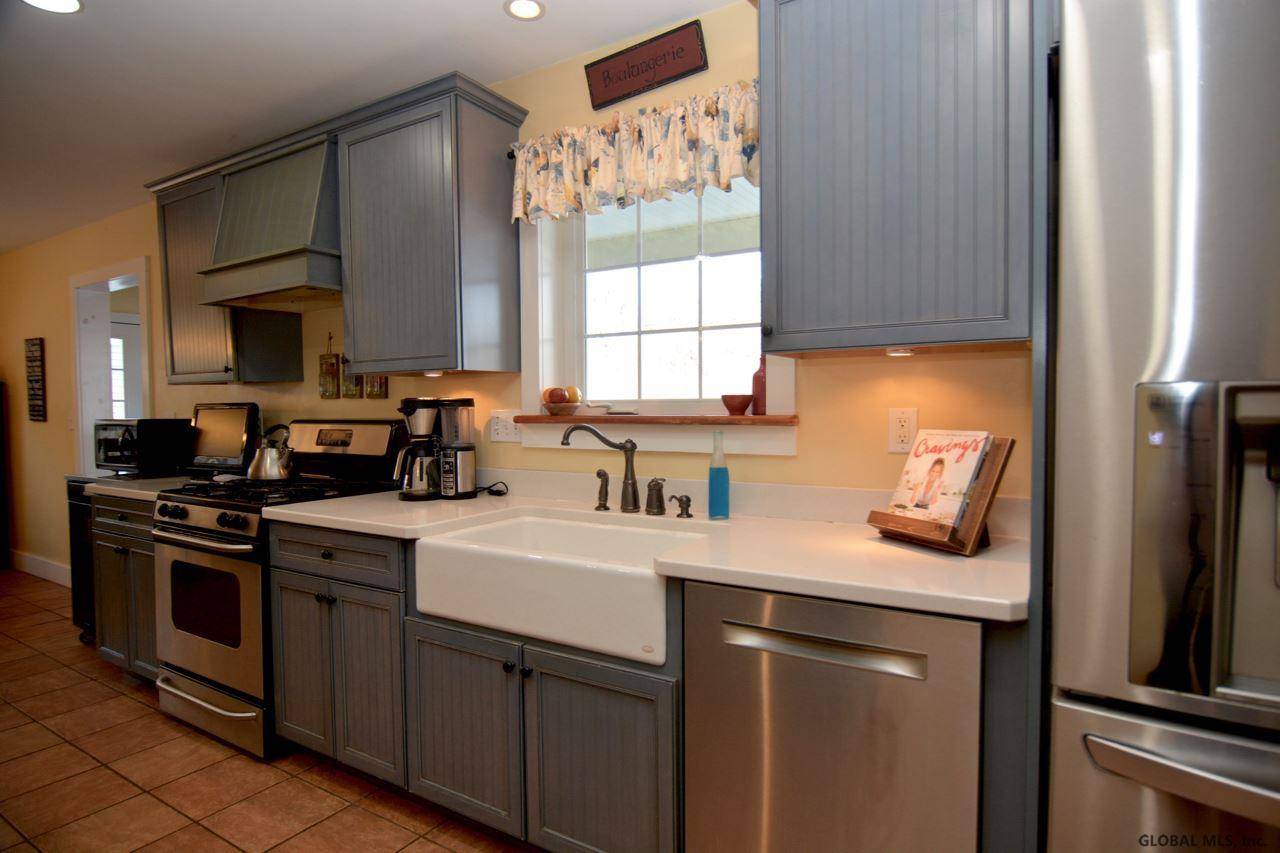 Ballston Spa, NY 12020,180 W HIGH Street
