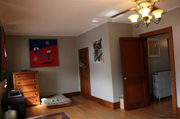 Colonie, NY 12205,125 SAND CREEK Road