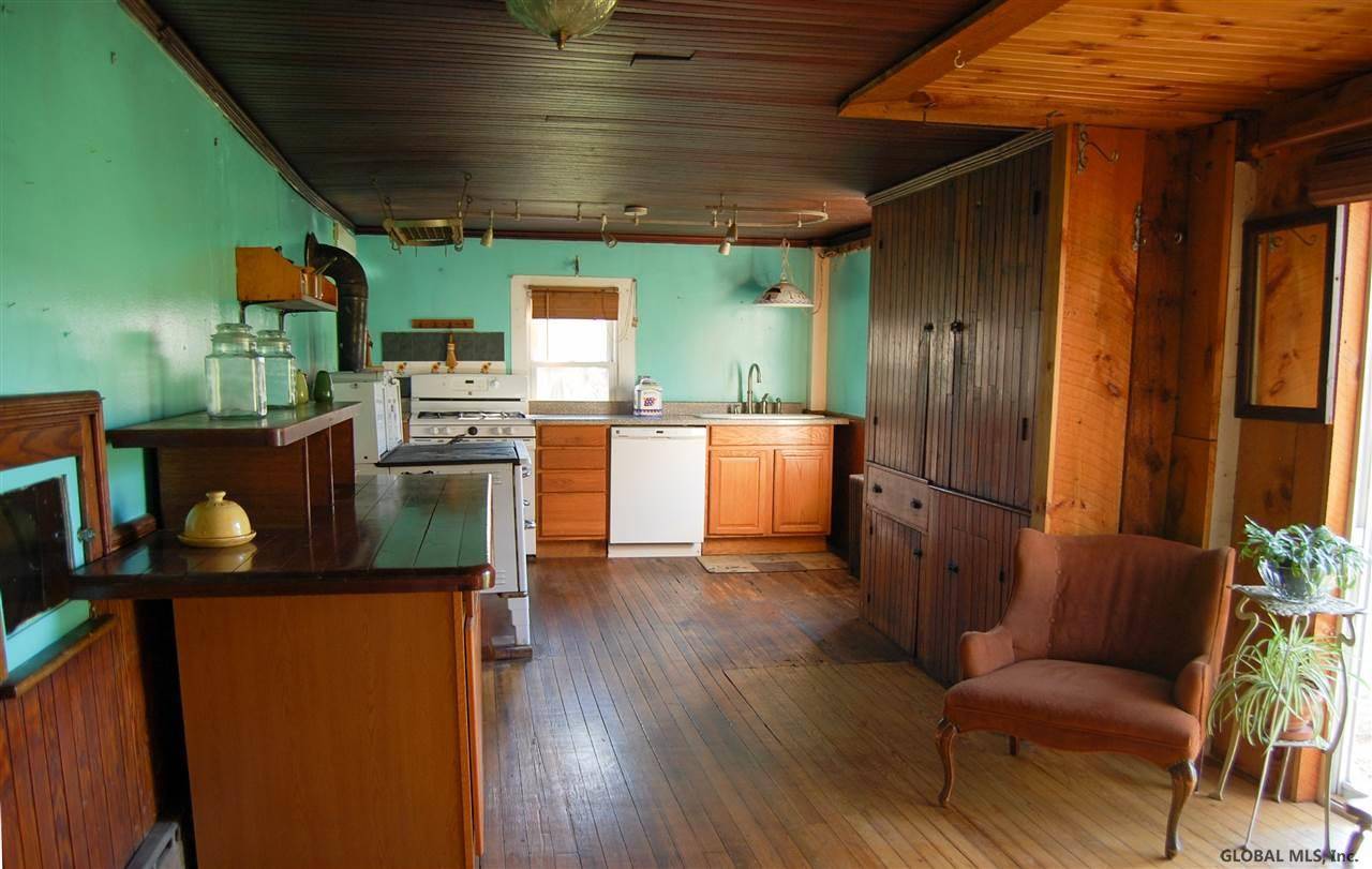Cambridge, NY 12816,259 COBBLE Road