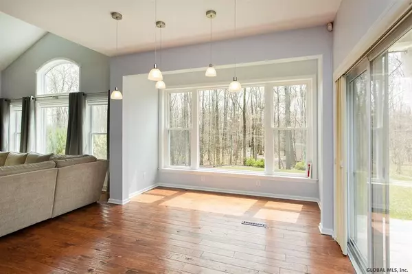 Ballston, NY 12019,13 KNOTTINGLEY Place
