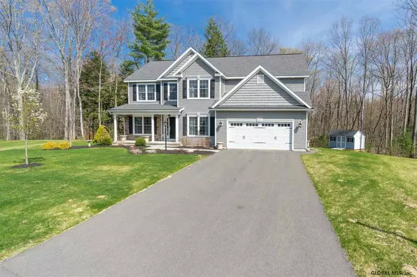 Halfmoon, NY 12065,25 CHATEAU Drive