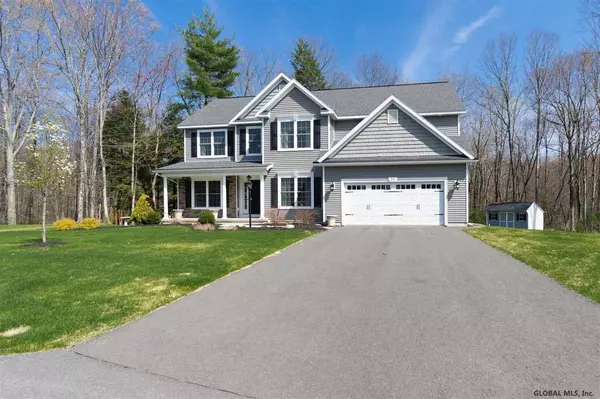 Halfmoon, NY 12065,25 CHATEAU Drive