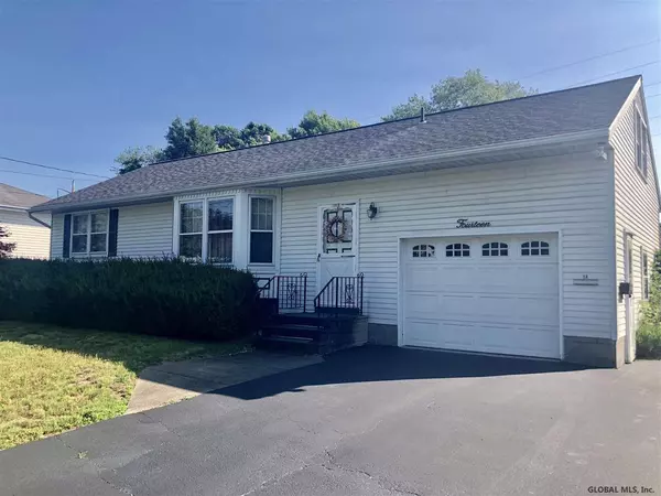 Colonie, NY 12211,14 PRINCE Court