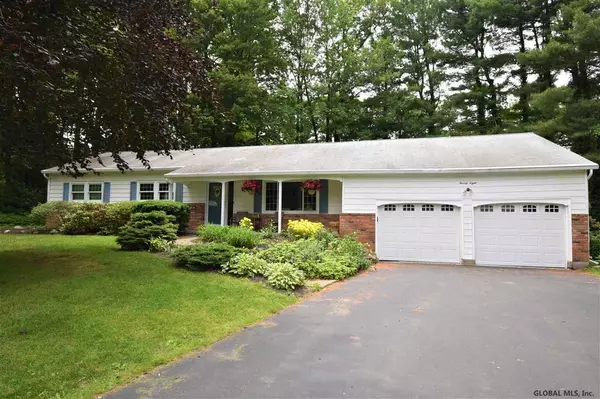 28 BURNING BUSH Boulevard, Ballston, NY 12019
