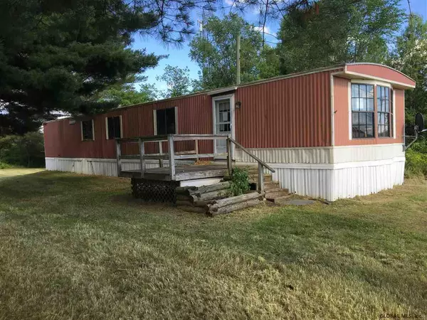 66 GOLF COURSE Road, Hampton, NY 12887