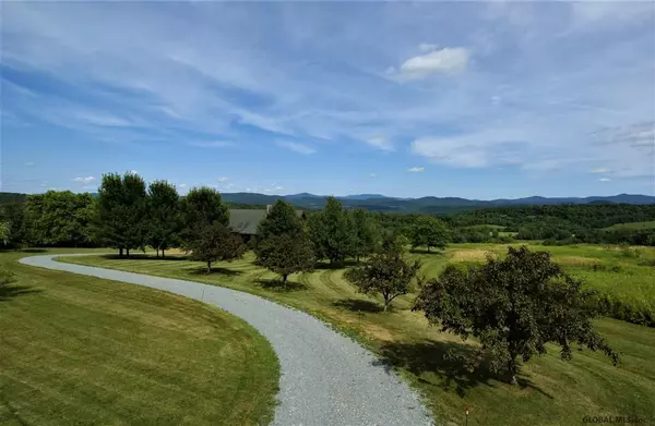 132 COUNTY ROUTE 28, Hebron, NY 12832