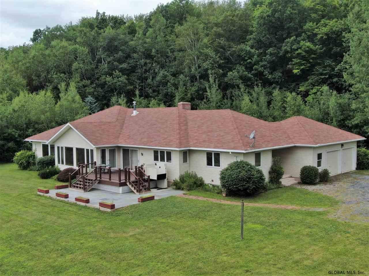 49 MCKIE HOLLOW Road, Cambridge, NY 12816