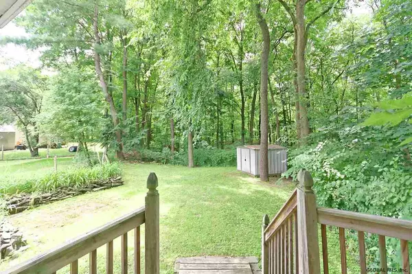 Clifton Park, NY 12019,27 EASTSIDE Drive