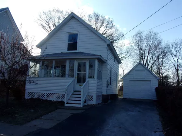 Gloversville, NY 12078,56 WALNUT Street