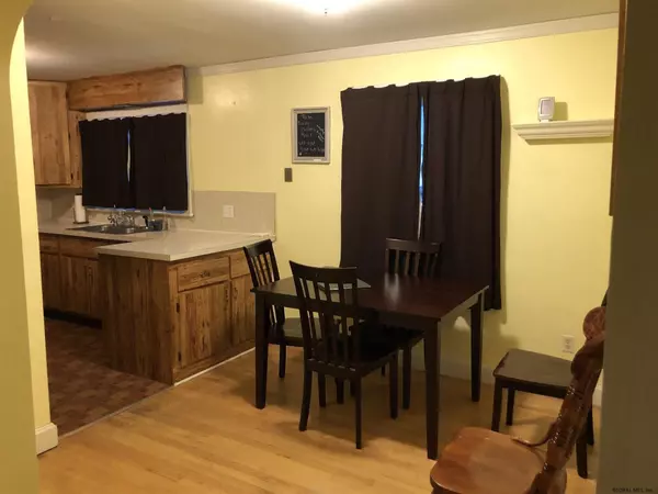 Charlton, NY 12019,213 STAGE Road