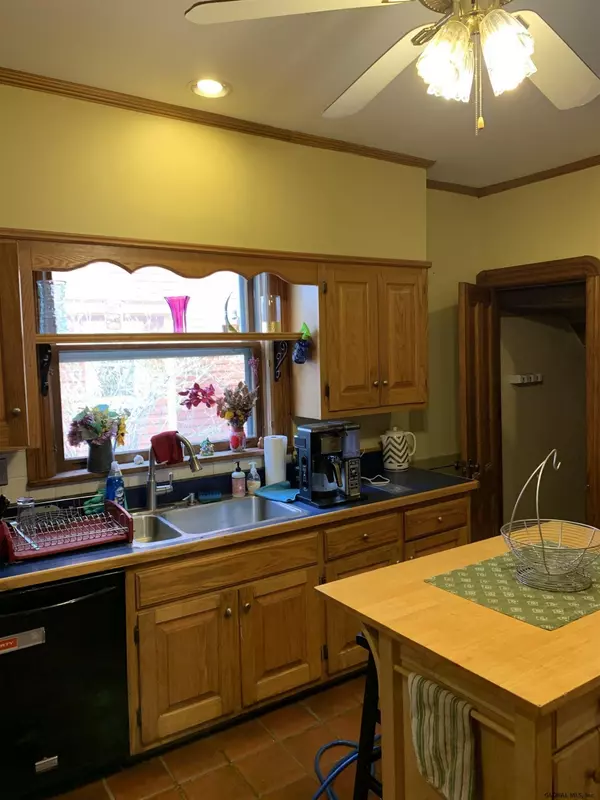 Catskill Village, NY 12414,28 GRANDVIEW Avenue