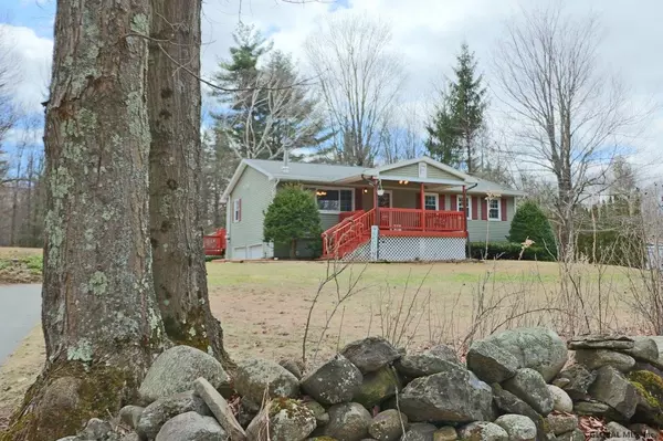 1598 PERTH Road, Galway, NY 12086