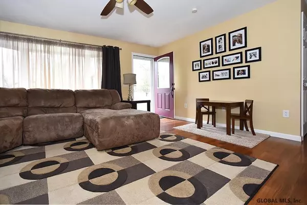 Clifton Park, NY 12019,36 GRETEL Terrace