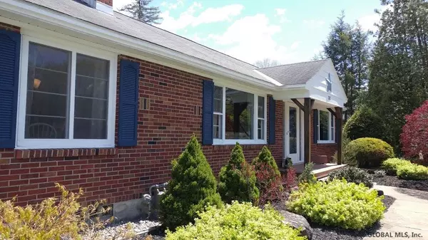 Glenville, NY 12302,36 ST STEPHENS Lane