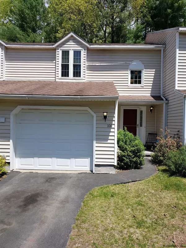 100 DEER RUN Drive, Ballston Spa, NY 12020