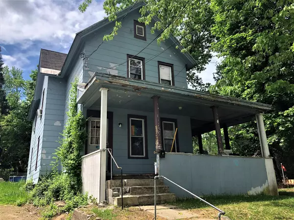 Gloversville, NY 12078,104 FOREST Street