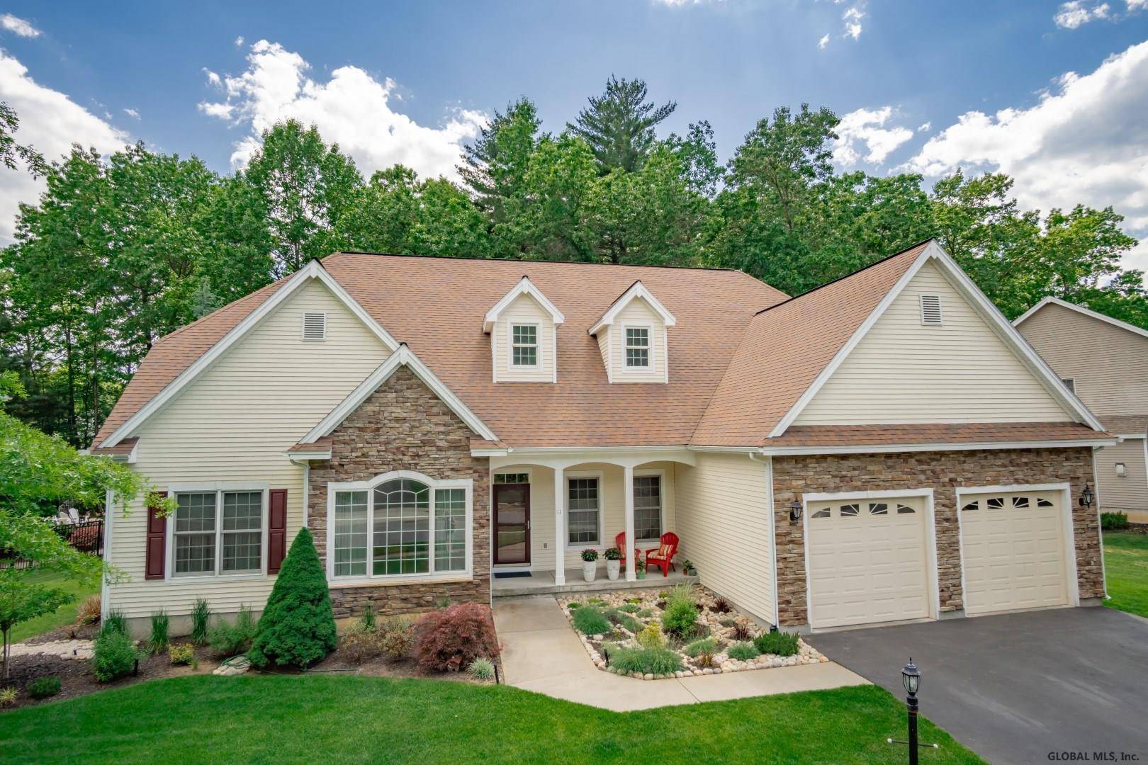 11 TYLER Drive, Saratoga Springs, NY 12866