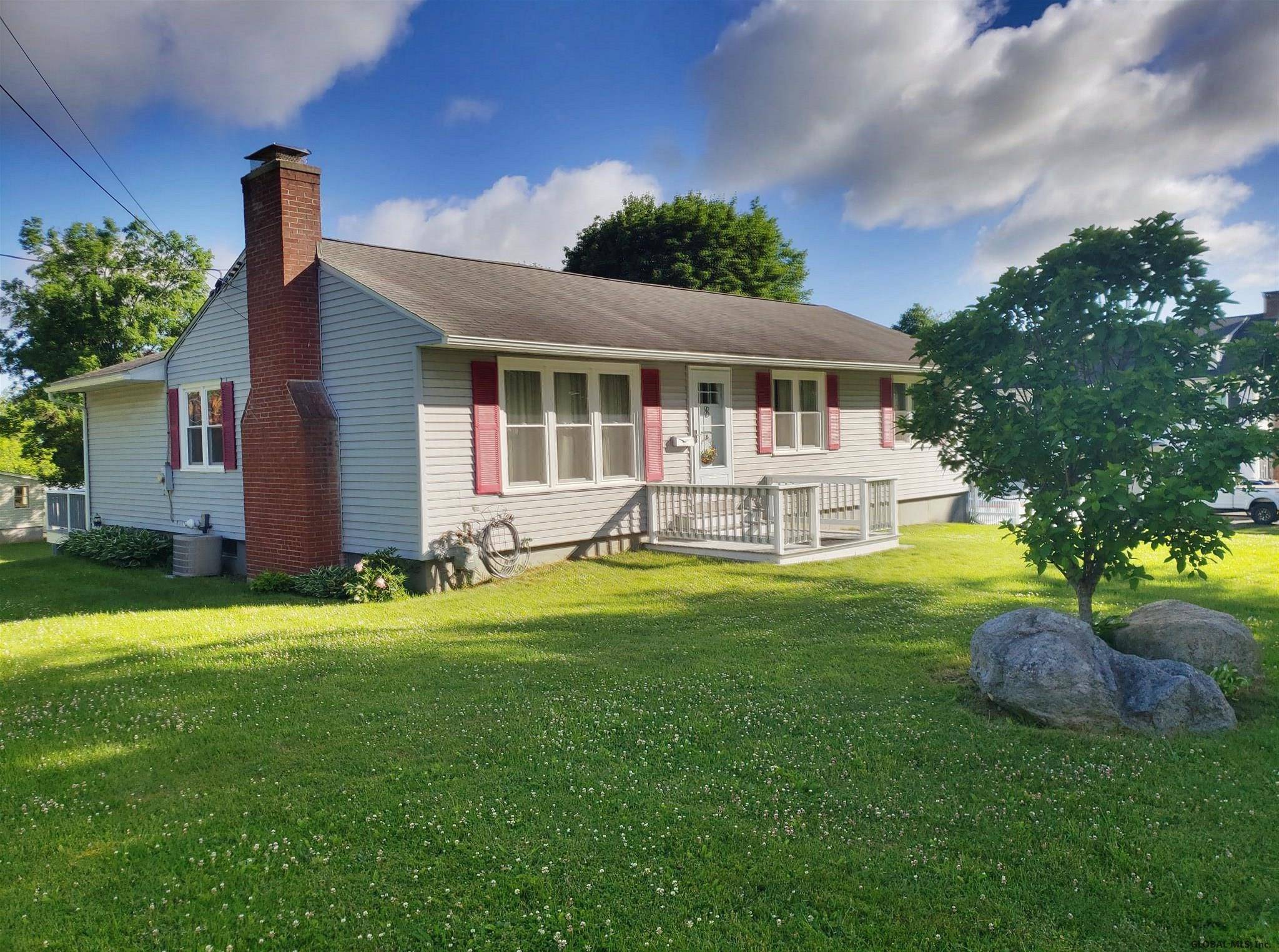 Fort Plain, NY 13339,8 HENRY Street