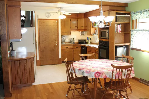 Glenville, NY 12302,54 CEDAR Lane