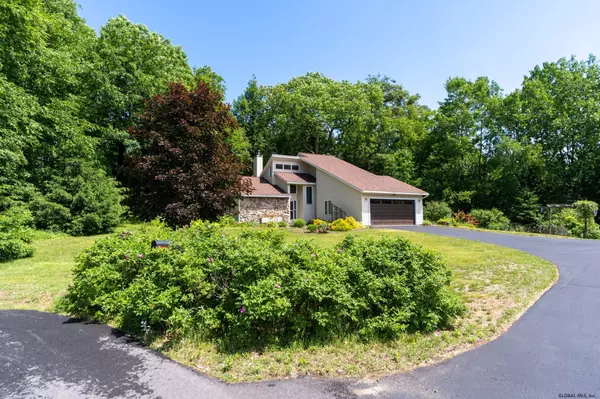 Greenwich, NY 12834,6 PINEVIEW Drive