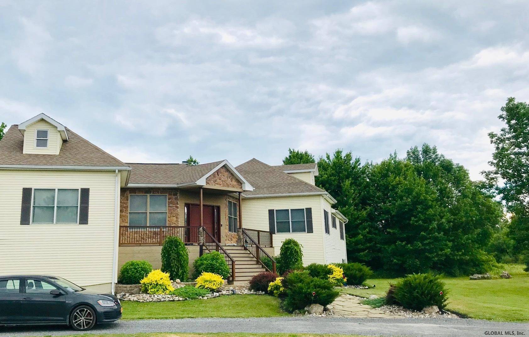Duanesburg, NY 12053,8834 WESTERN Turnpike