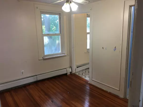 Albany, NY 12209,58 OCONNELL Street