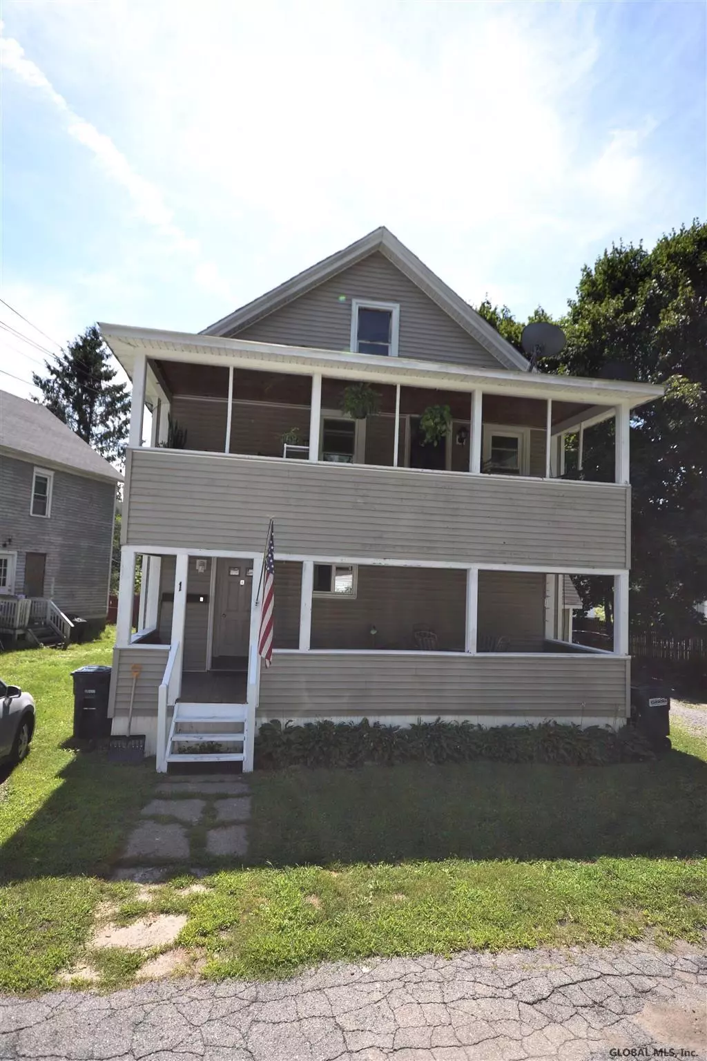 Corinth, NY 12822,1 WHITE Street