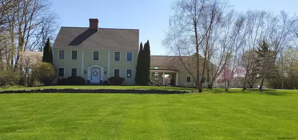 2090 MAPLE Avenue, Charlton, NY 12019
