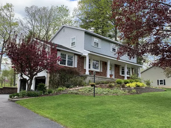 Glenville, NY 12302,42 PINEWOOD Drive