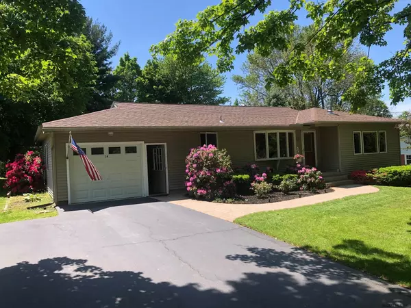 North Greenbush, NY 12180,16 SHEPHERD Drive