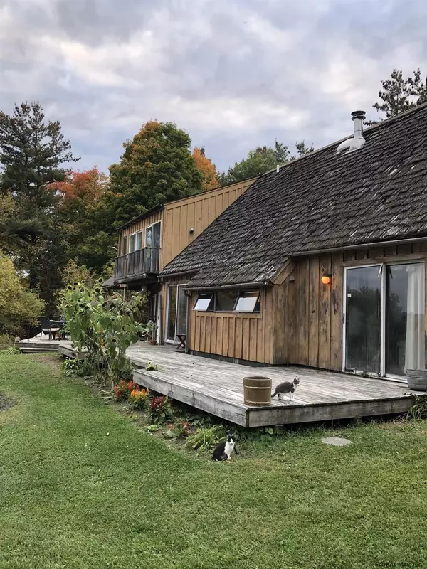 White Creek, NY 12057,110 CENTER Road