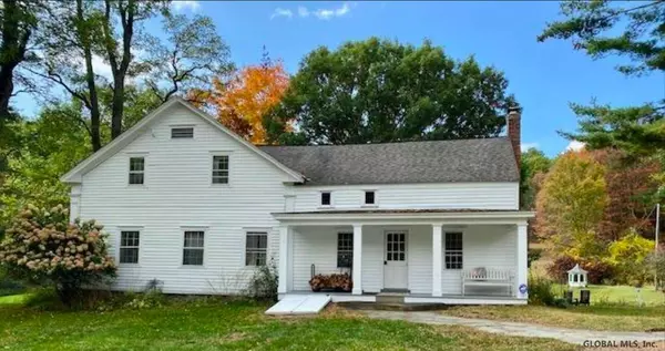 1467 COUNTY ROUTE 13, Chatham, NY 12136
