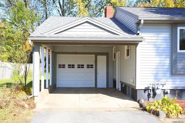 Kingsbury, NY 12839,25 HILLVIEW Drive